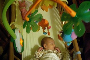 baby mobile age